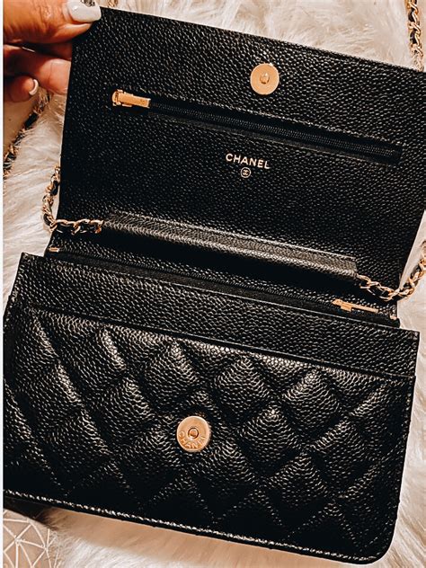 trendy wallet on chain chanel size